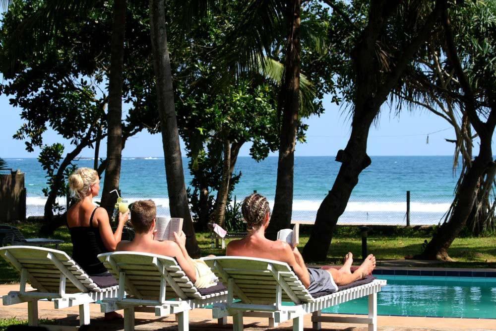 Mawella Beach Resort Tangalle Ngoại thất bức ảnh